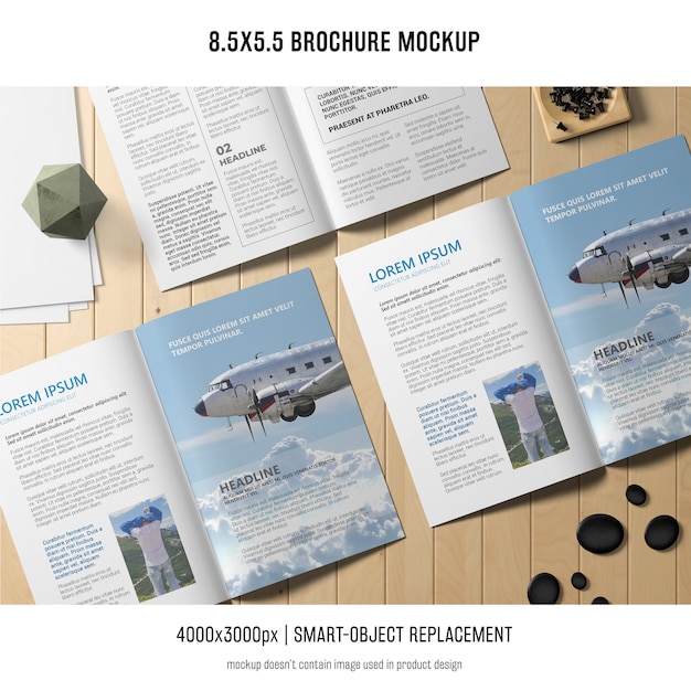  portrait brochure mockup