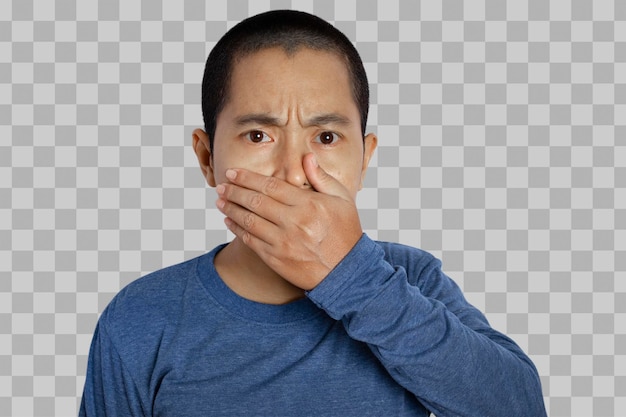Portret van een jonge man die zijn mond met de hand bedekt