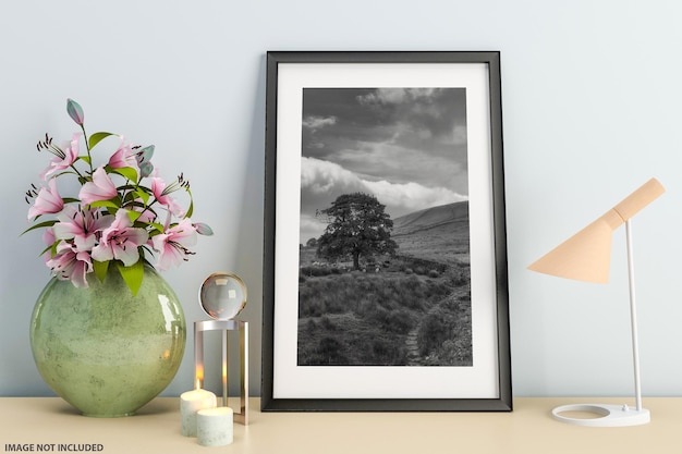 Posterframe in de woonkamer psd mockup