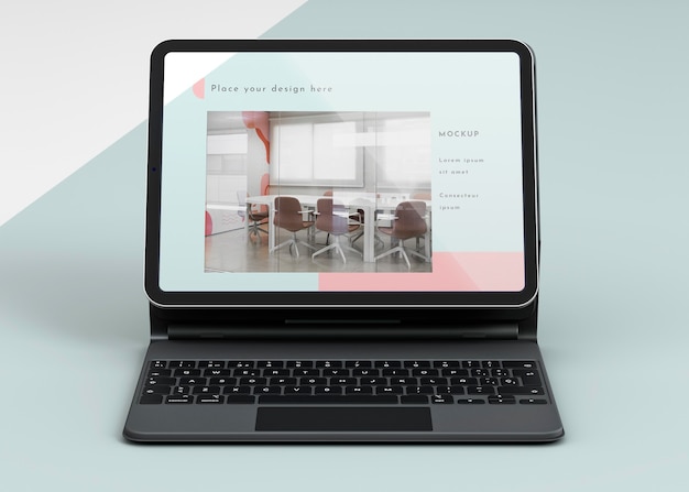 PSD 添付のタブレットとキーボードのプレゼンテーション