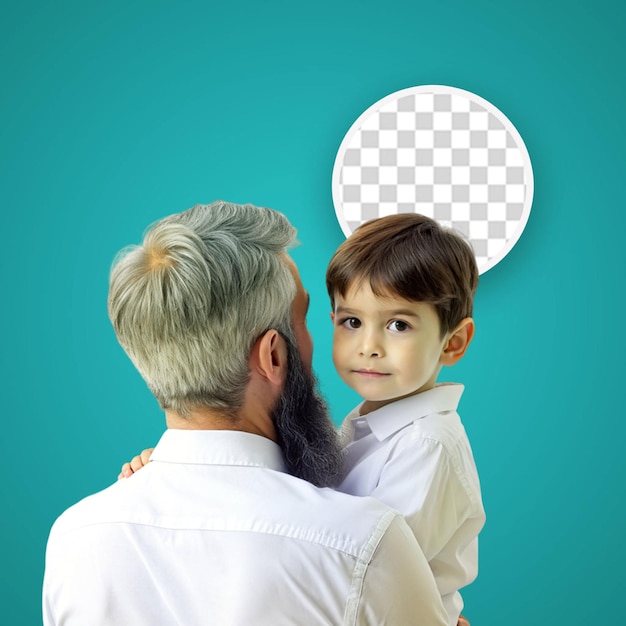 PSD psd-foto van een kleine jongen met zijn vader op de achterkant van een jonge jongen met blond haar en een witte kraag die naast een man staat