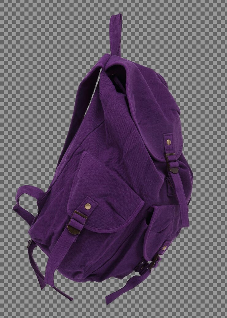 PSD сумка purple woman back pack изолирована пустой на белом фоне, красивый модный рюкзак для подростка