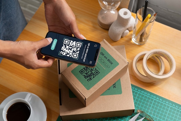 PSD qr-code op mockup-ontwerp van de doos