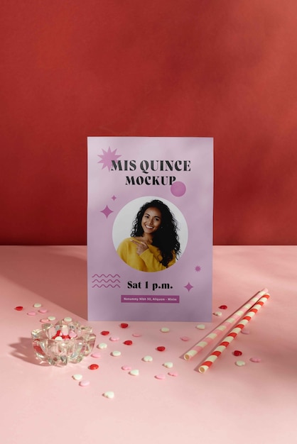 PSD mock-up di invito in piedi per la festa di compleanno di quinceanera