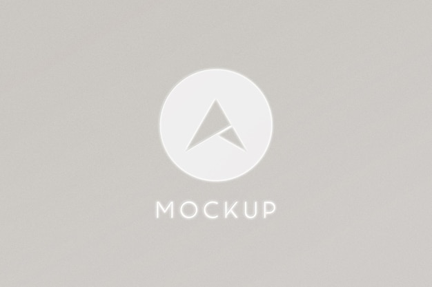 Mockup di logo impresso luminoso realistico