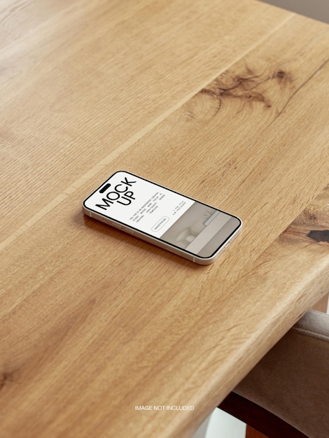 Реалистичный мобильный смартфон iphone 14 pro экран устройства редактируемый макет на офисном деревянном столе psd