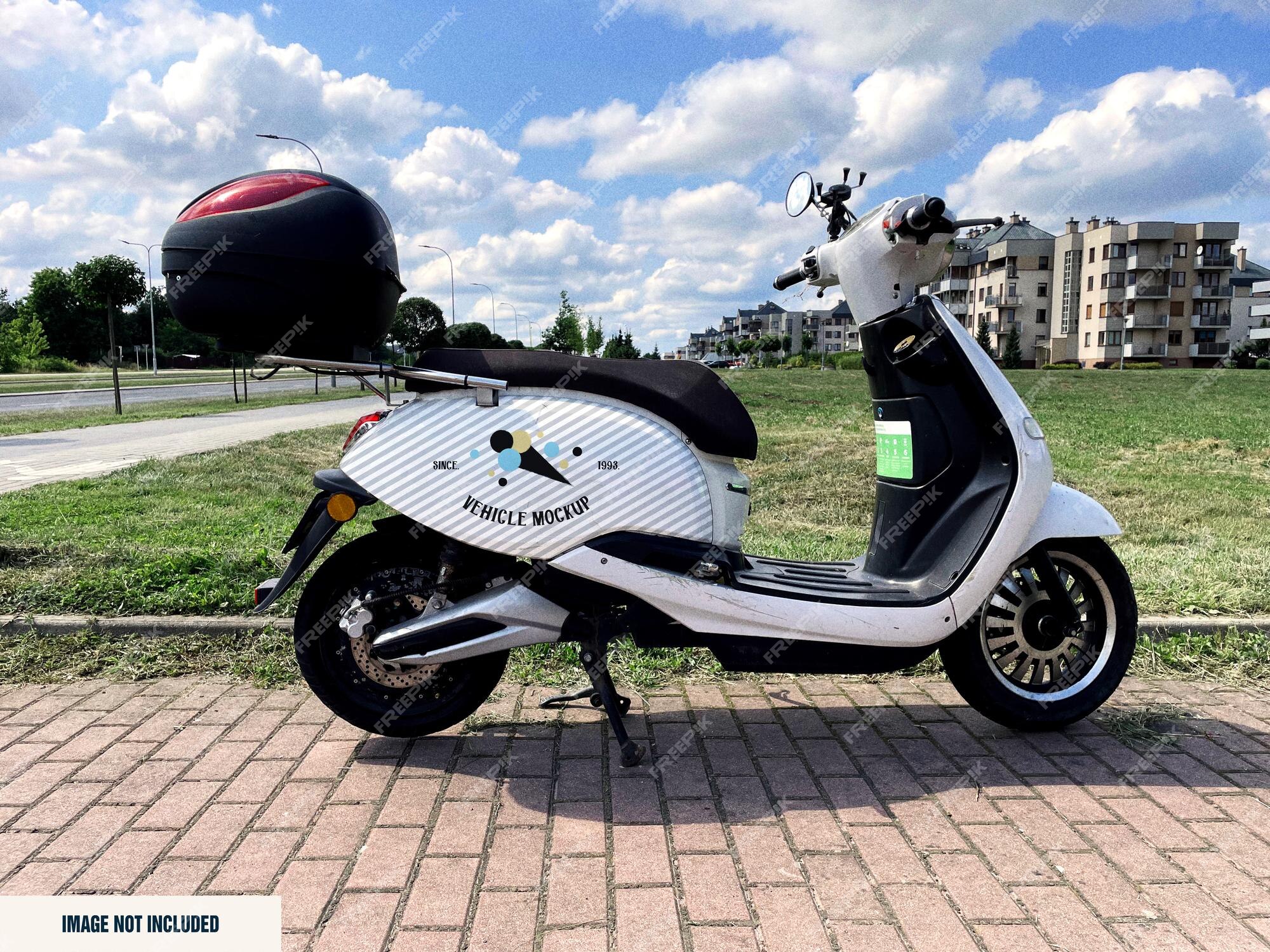 Vær stille Tilbagebetale frivillig Premium PSD | Realistic vehicle mockup. commercial bike stickers mockup.  electric scooter mock-up template.