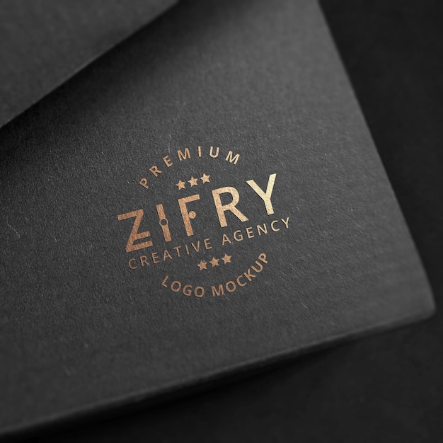 Realistisch metallic goud, zilverfolie logo mockup