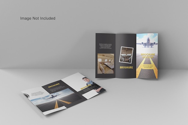 Realistische driebladige brochure mockup