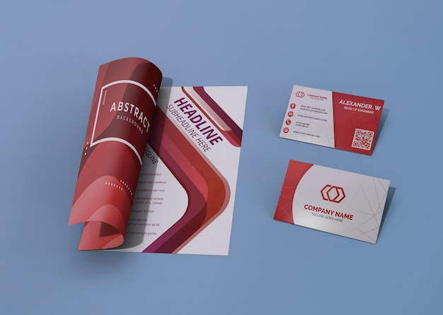 Красный и белый бренд фирменный бизнес макет бумаги