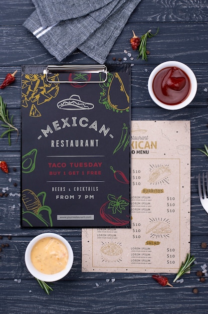 PSD concetto di menu del ristorante mock-up