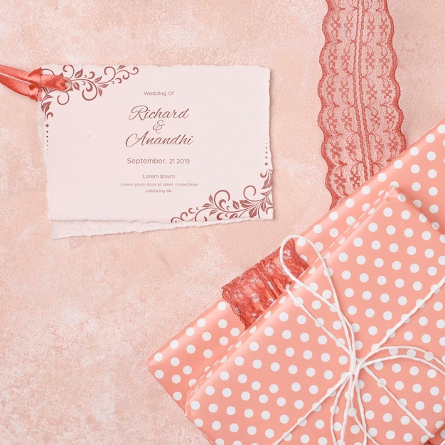 PSD romantic wedding invitation with gift