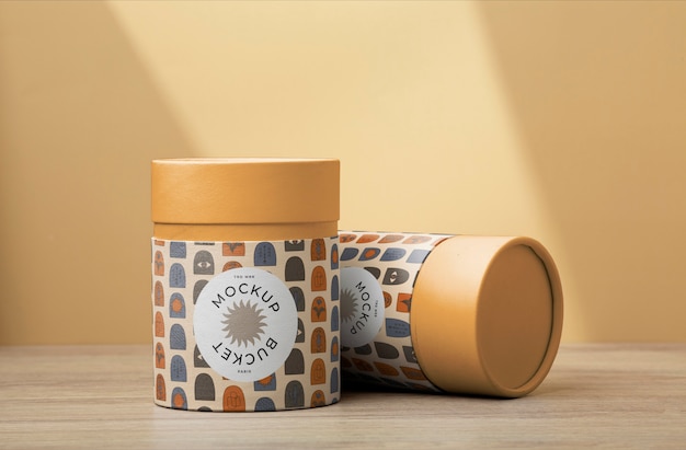Round cardboard container  with lid