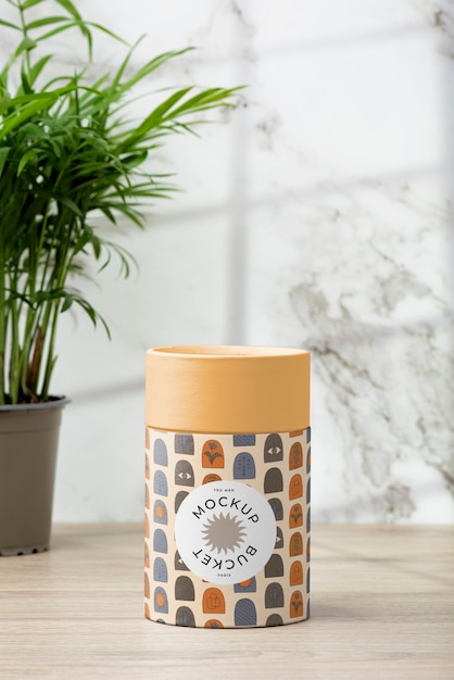 Round cardboard container  with lid