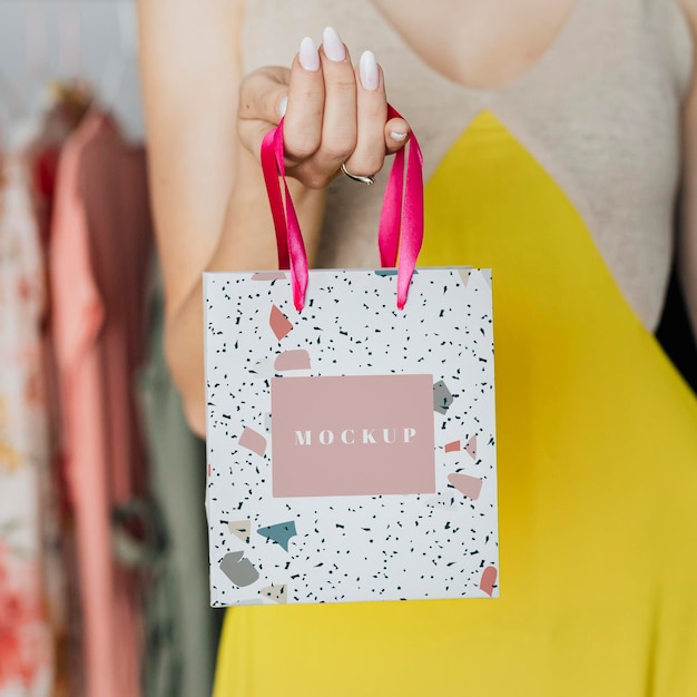 Roze winkeltas mock-up ontwerp