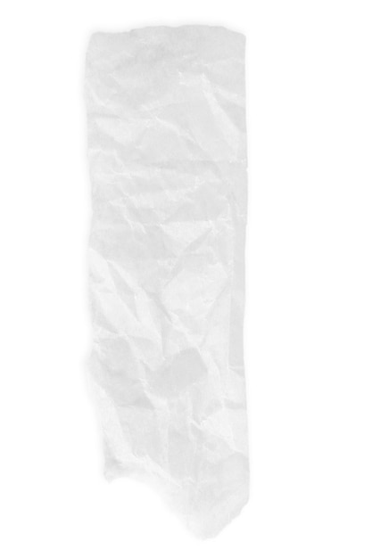 Rozerwany, zmarszczony biały papier, kawałek papieru na pustym tle.