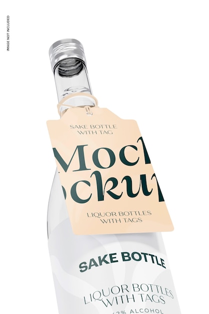 PSD bottiglia di sake con tag mockup, close up