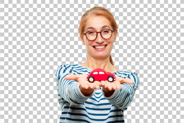 Senior bella donna con un modello di auto rossa