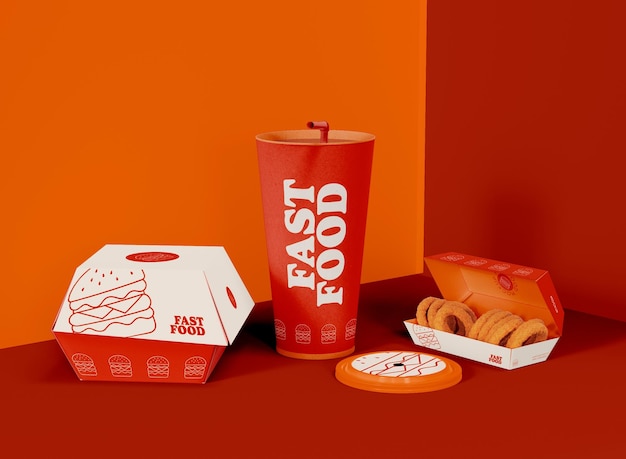 PSD set di mockup di imballaggio per fast food