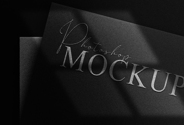 Mockup in rilievo con logo in rilievo d'argento