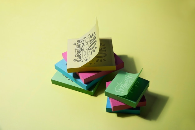 Small portable post it note mockup design