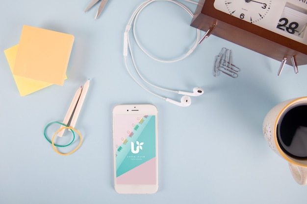 Smartphone mockup with post it notes and elements