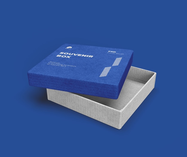 PSD 열린 뚜껑 모형이있는 기념품 상자