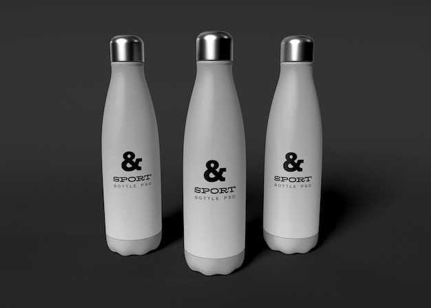 PSD mockup di bottiglie d'acqua sportive