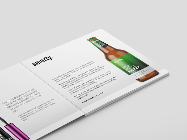 Square_brochure_mockup_ok_4