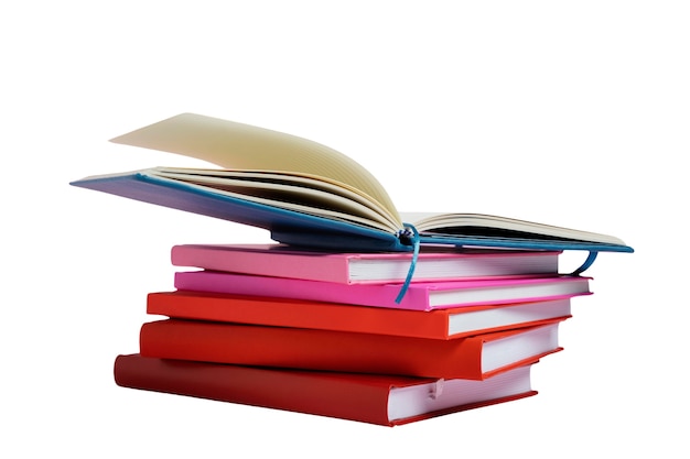 Stapel boeken geïsoleerd