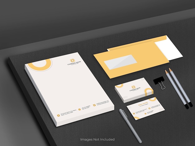 Stationery Branding Identity Mockup Set met Copy Space op zwarte achtergrond voor Company Publishing