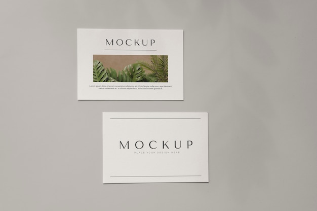 PSD mockup di kit di cancelleria con sovrapposizione di ombre