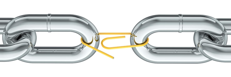 PSD steel chain with one link from paper clip weak link concept 3d rendering isolated on transparent background