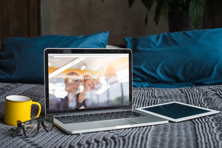PSD still life with laptop mockup