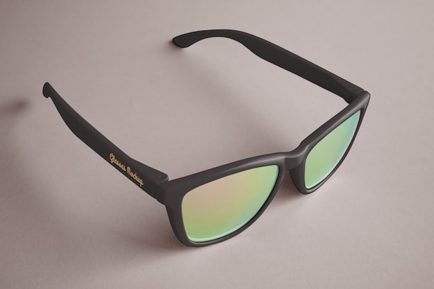 PSD stylish sunglasses mock-up design