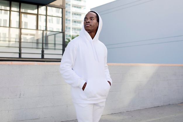 Stylish witte hoodie mockup psd streetwear mannen39s kleding mode