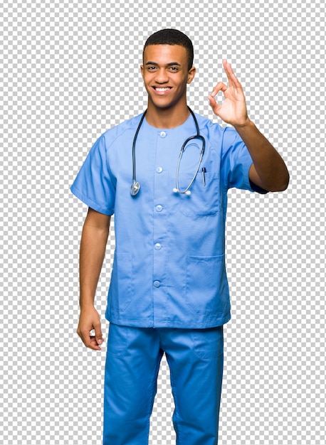Chirurgo medico uomo che mostra un segno ok con le dita