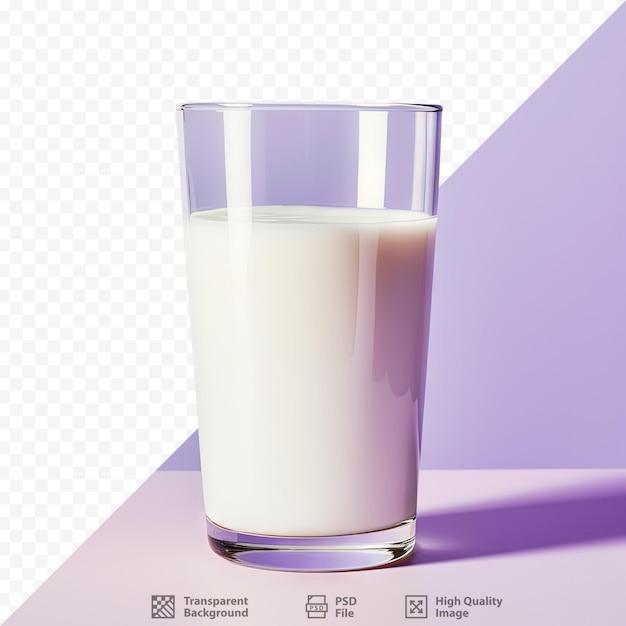 PSD szklanka z mlekiem na przezroczystym tle