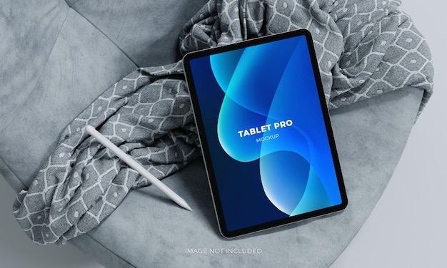 PSD tablet pro с мокапом пера