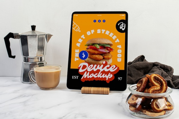 PSD tablet on table mockup