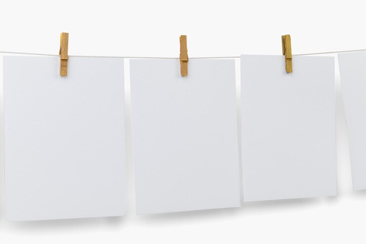 PSD three photos hanging psd mockup 