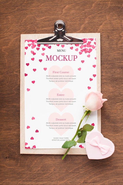 PSD top view flower and gift mock-up