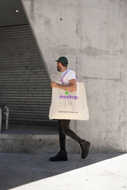 Tote tas mockup buiten