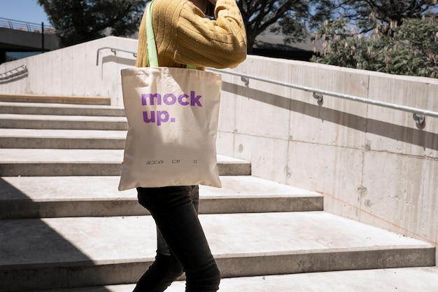 Tote tas mockup buiten