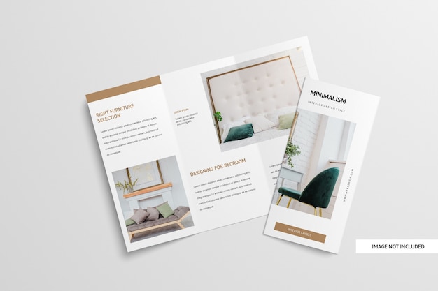 Brochure a tre ante mockup isolato