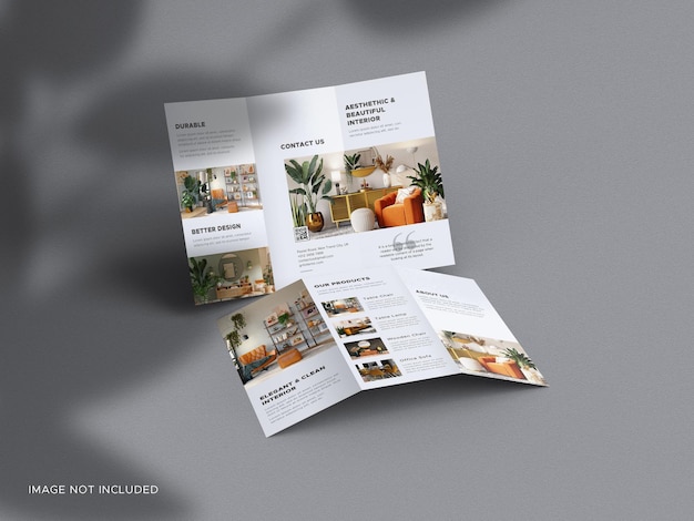 Mockup di brochure a tre ante con sovrapposizione di ombre