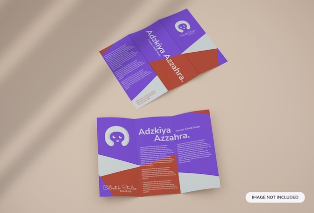 PSD mockup di brochure creativa a tre ante per il tuo marchio aziendale