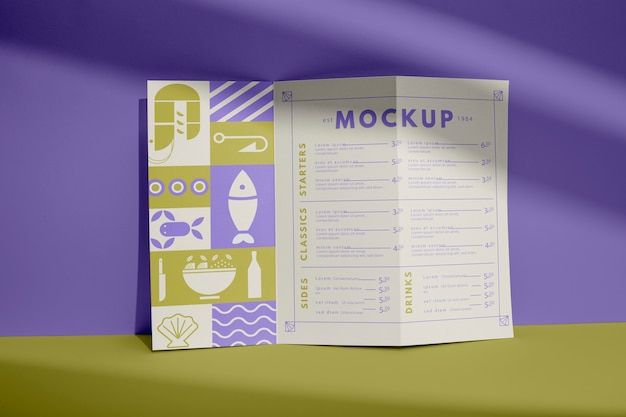 Design mockup verticale a tre ante