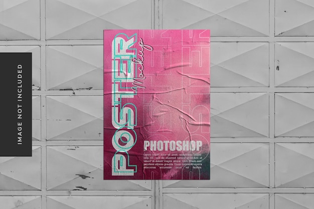 Mockup di poster urbano con effetto realistico