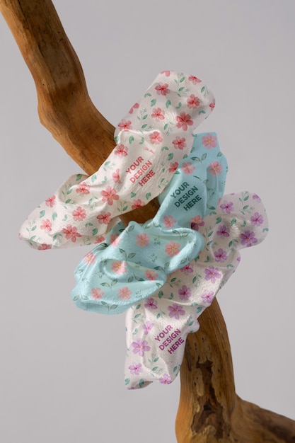 PSD view of elastic scrunchie with different patterned fabric